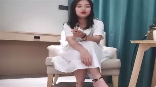 老表探花正规足浴店泡来的美女上门服务胸大颜值高}