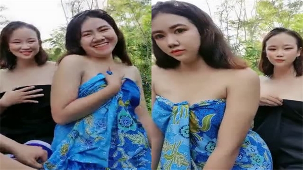 两个饥渴骚货被大哥呼弄到树林里操_}