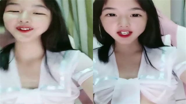 白皙甜美妹子淫声荡语撩骚互动玩奶扣逼道具自慰.}